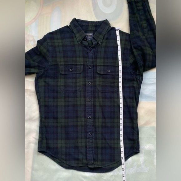 Abercrombie & Fitch Button Up Flannel Shirt Mens Sz S Green Blue Plaid Sz S - Picture 3 of 10